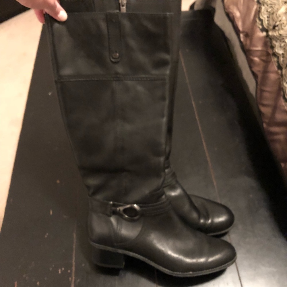 Black Leather Boots